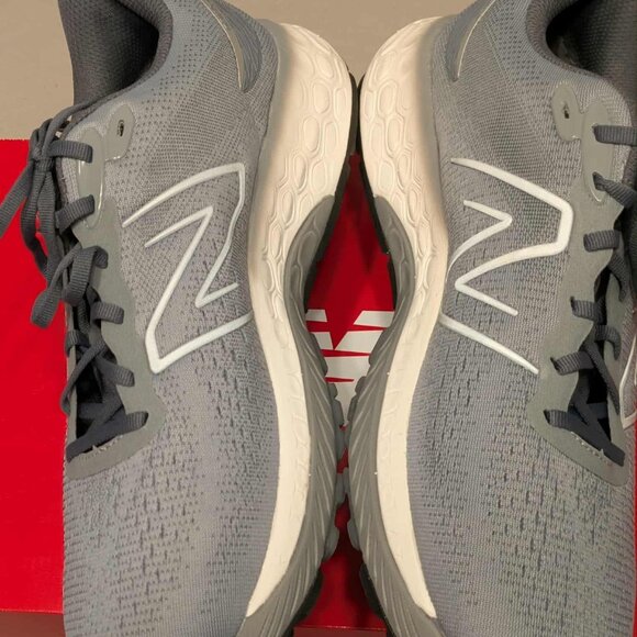 New Balance Fresh Foam x880 V12 Men\'s Size 13 Wide M880P12 - New in Box main image 14